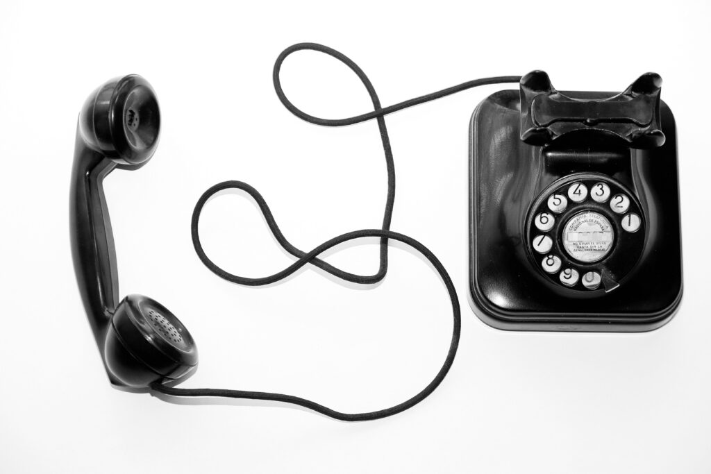 Easy Ways to Suggest Moving from Chatting to Call or Text