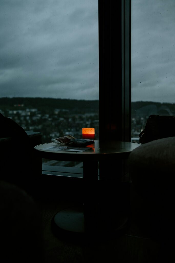 Balancing Humor and Seriousness: Date Night Tips That Work