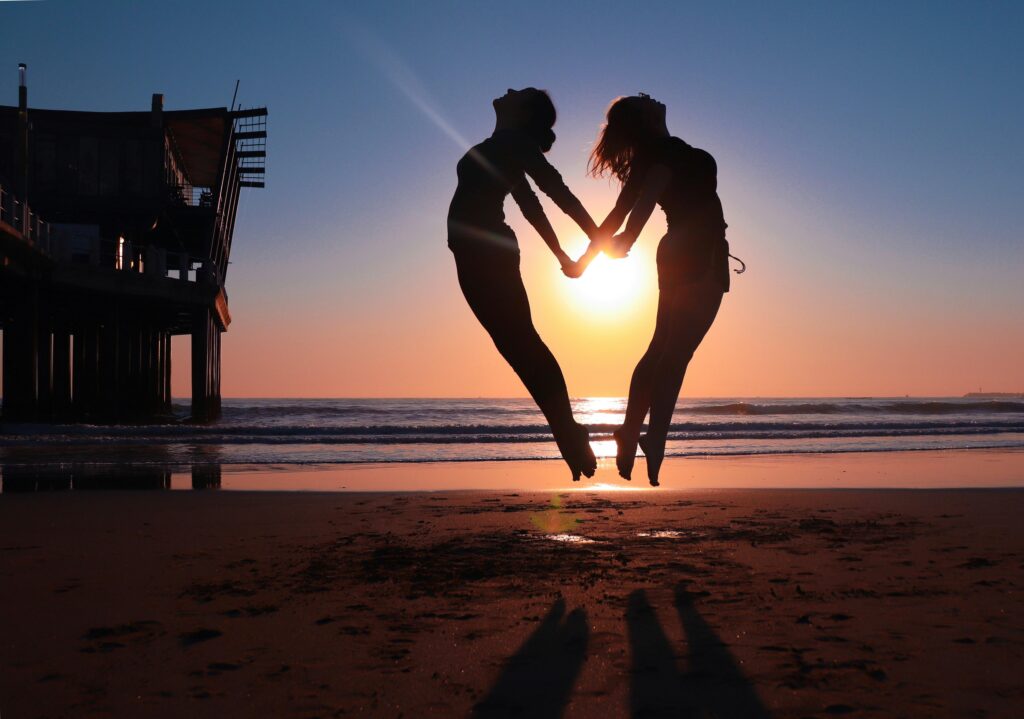 Finding Harmony: Balancing Independence and Togetherness in Love