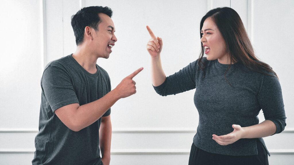 Confidently Approach Women: Overcome Fear of Rejection Today