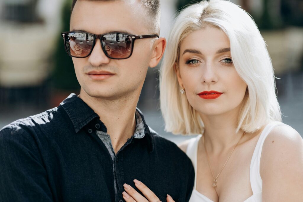 Finding Love and Success: Balancing Career and Dating in Your 30s