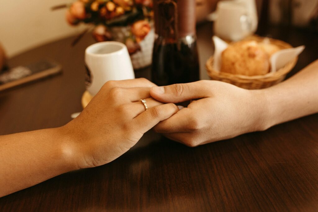 Calm Your Heart: Tips to Manage First Date Nerves with Ease