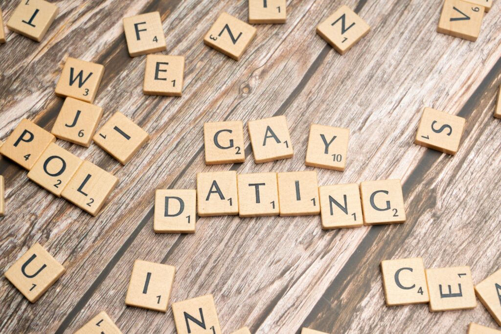 Unlocking Love: The Psychology Behind Winning Dating Profiles