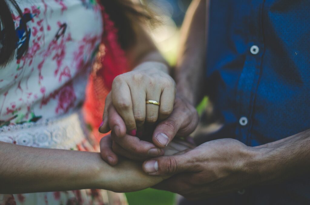 When’s the Right Time to Meet Each Other’s Families?