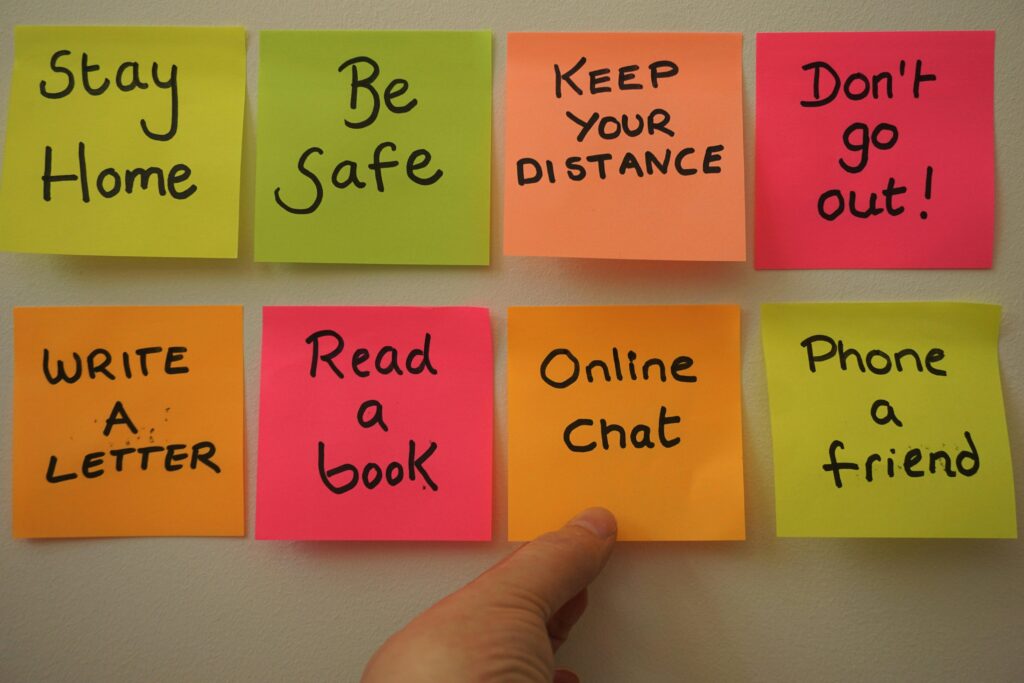 Staying Safe While Dating Online: Protect Your Heart First