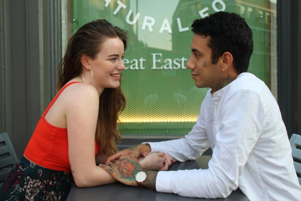 How to Gently Discover Mutual Interest on a First Date