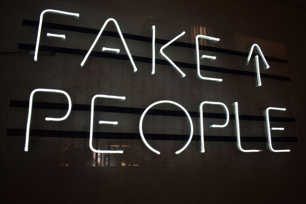 Heartbreak Alert: How to Spot Fake Profiles and Scams