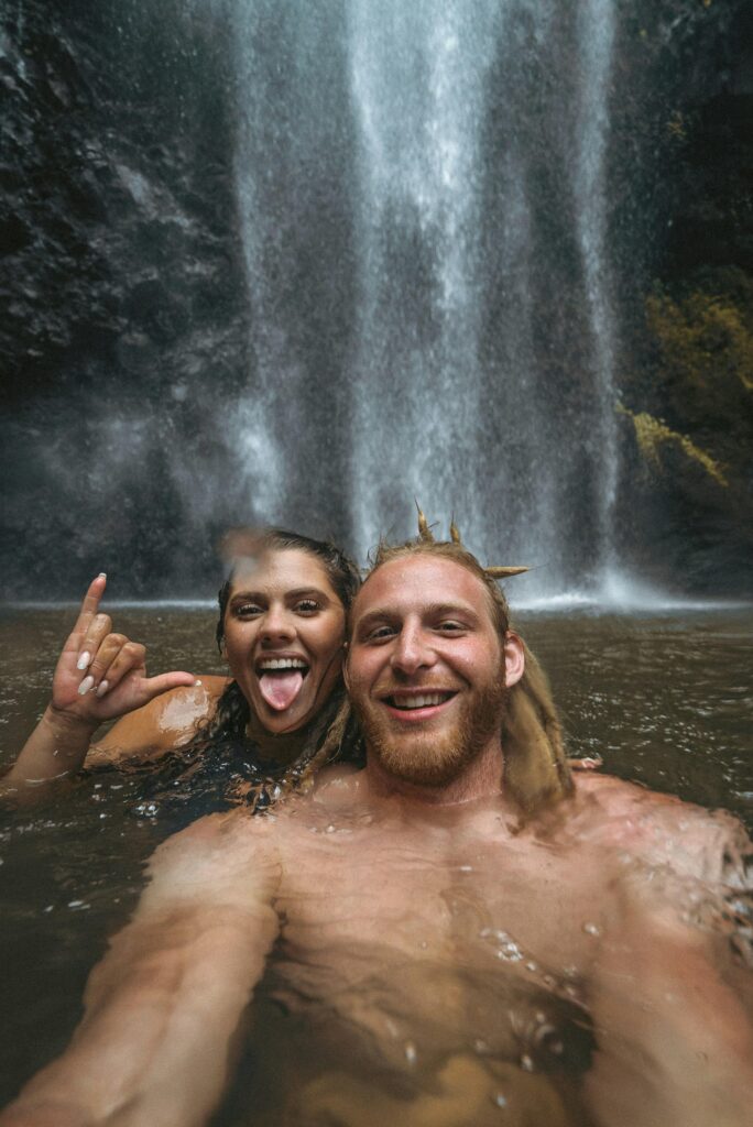 Keep Your First Date Light, Fun, and Full of Spark